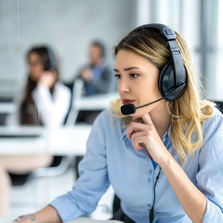 what is cloud call center - call center setup advantages for your organisation - call center setup in dubai - call center solution in dubai - callcentre