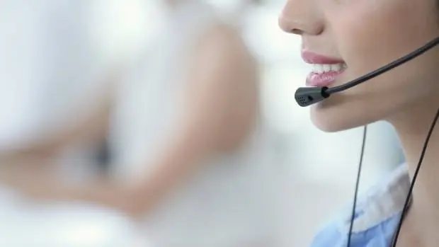what is an ivr solution - how to reduce call wait times with intelligent ivr design - intelligent ivr system dubai - call center solution dubai - callcentre